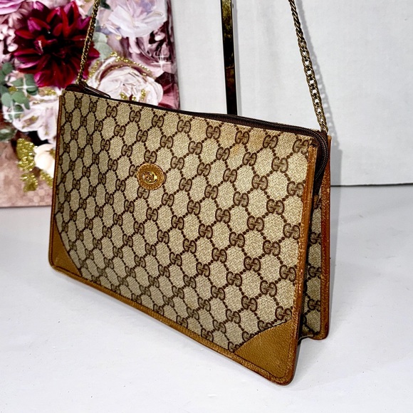 GUCCI GG Monogram Large Clutch - Picture 3 of 13